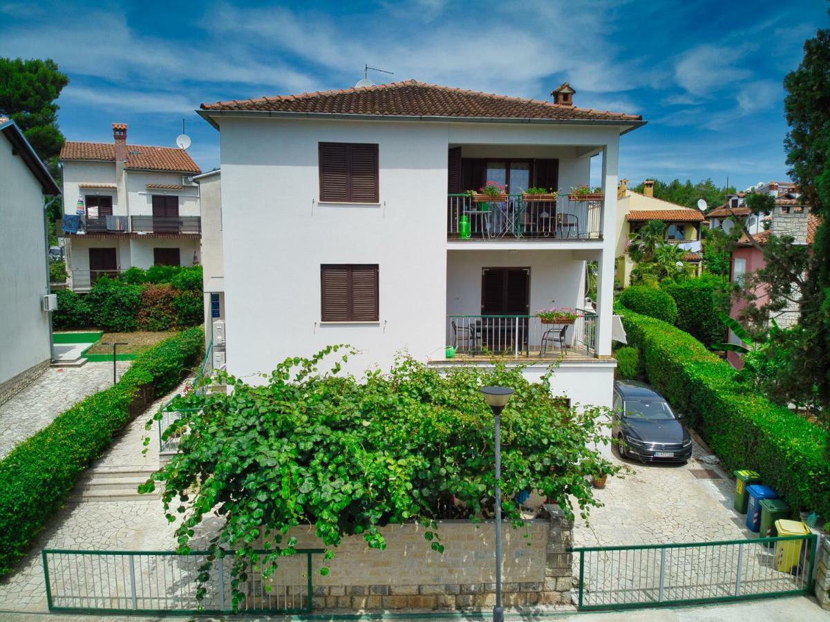 Apartmani&Soba Mimi Rovinj Buitenkant foto